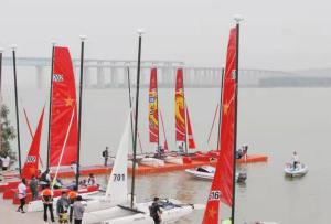 競帆黃河！首屆三門峽“黃河船奇”帆船公開賽起航